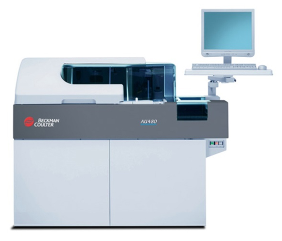 Beckman AU480 Analyzer