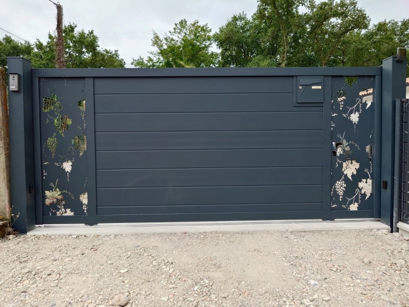 Votre fabricant de portail en aluminium sur mesure à Bordeaux depuis 1983