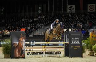 3_silver-marie-bartherotte-championnat-flex-on-des-partenaires-individual-artisteassocie-002.jpg
