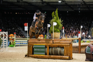 3_benjamin-massie-devoucoux-indoor-derby-artisteassocie-003.jpg