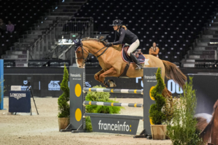 3_generisk-assurances_oceane-tanguy-championnat-flex-on-des-partenaires-epreuve-par-equipe-artisteassocie-010.jpg