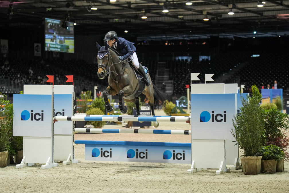 2_laiterie-de-montaigu-francois-tanguy_championnat-flex-on-des-partenaires-epreuve-par-equipe-artisteassocie-009.jpg