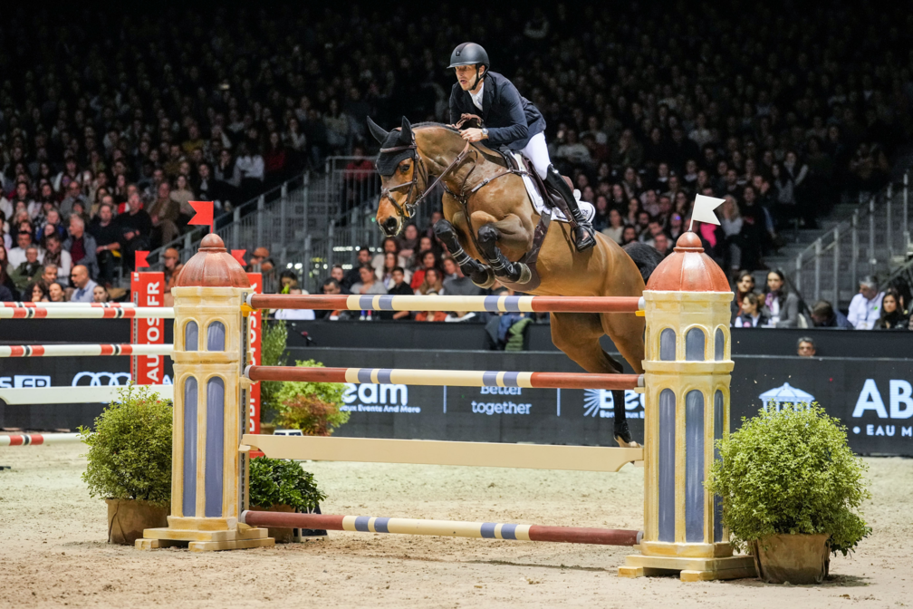 2_pieter-devos-casual-dv-z-csi5_w-longines-fei-world-cup-artisteassocie-002.jpg