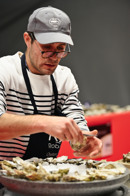 Oyster King - Championnat du Monde d'Ouverture d'Huîtres Creuses ®