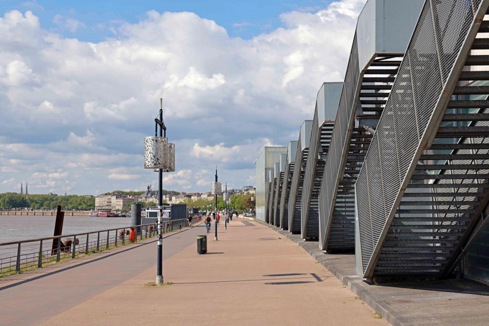 Hangar14_FacadeGaronne©MaximeDufourPhotographies (1).jpg
