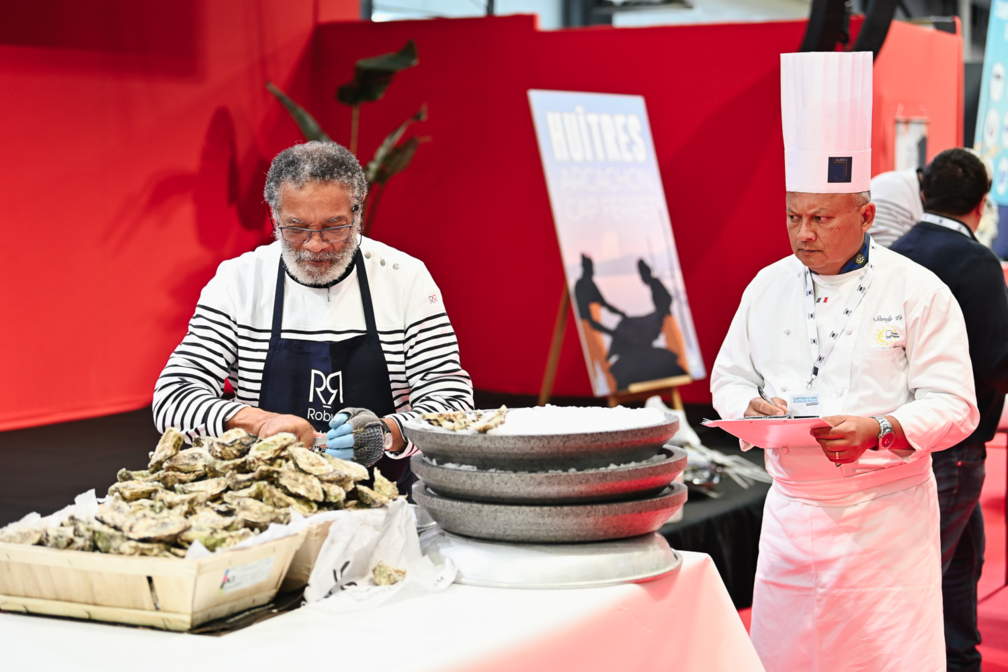 Oyster King - Championnat du Monde d'Ouverture d'Huîtres Creuses ®