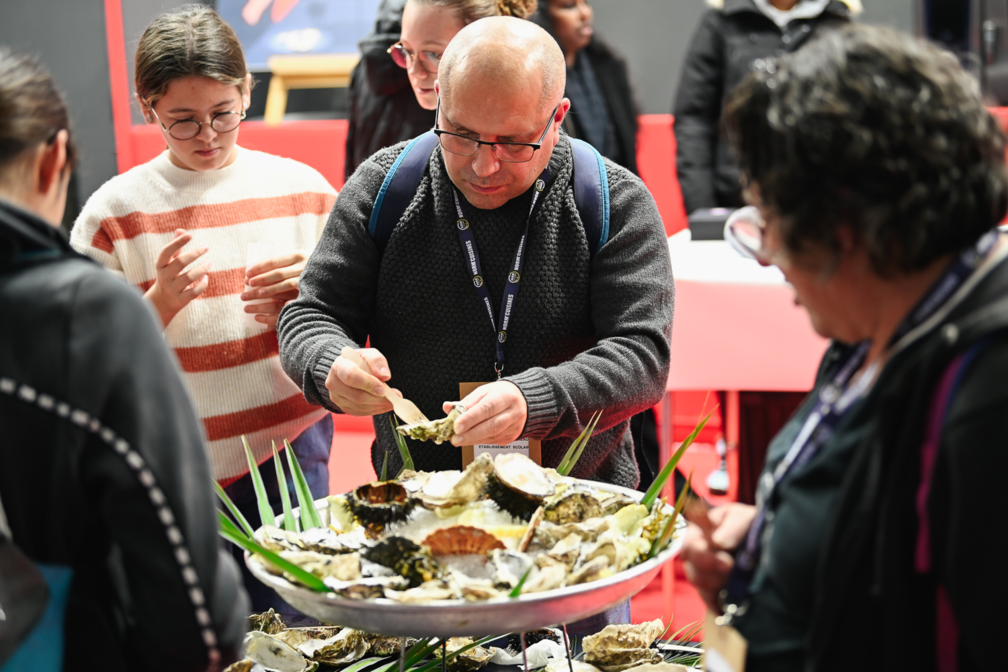 Oyster King - Championnat du Monde d'Ouverture d'Huîtres Creuses ®