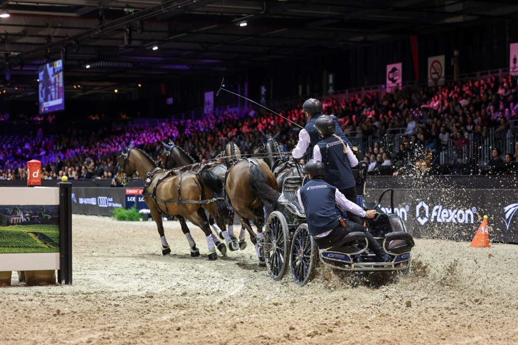 1_boyd-exell-caiw-fei-driving-world-cup-final-by-laiterie-de-montaigu-1ere-manche-artisteassocie-009.jpg